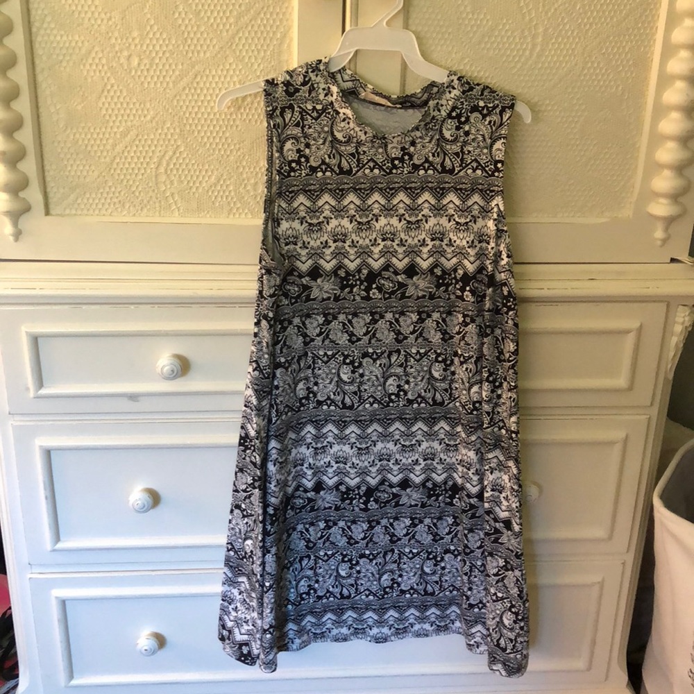 Patterned Shift Dress